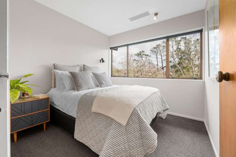 999 River Road Queenwood_20