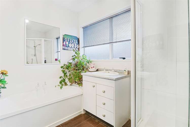 2/137 Sawyers Arms Road Northcote_9