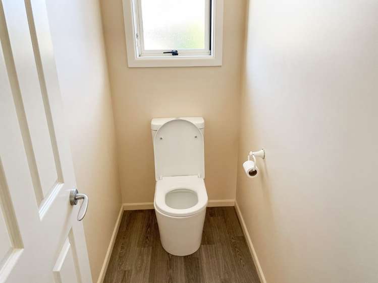 14 Cayman Close Shirley_16