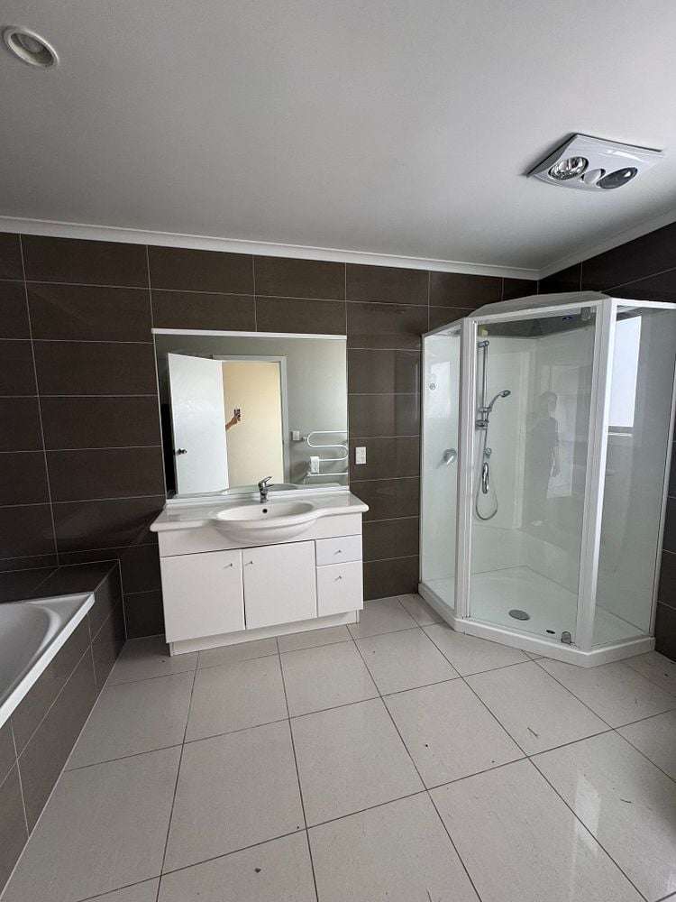 19 Milford Street Aotea_6