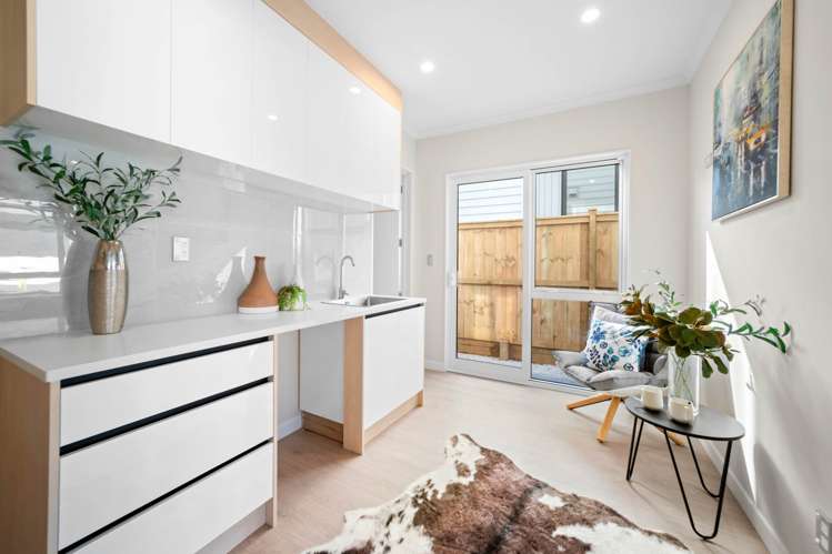 57 Koromeke Street Flat Bush_15