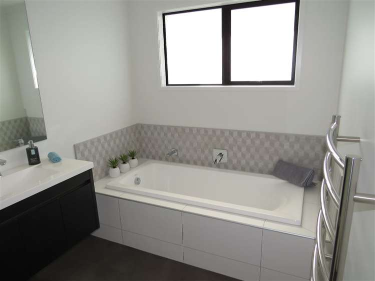 2 Bravo Place Whitianga_13