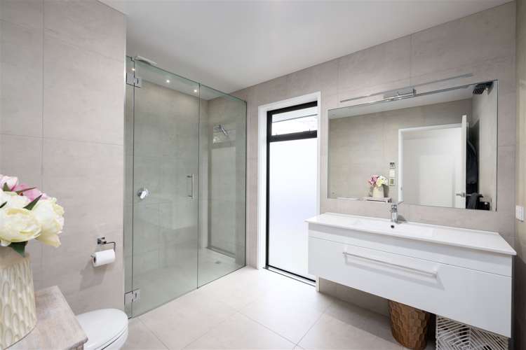 67 Mays Road Saint Albans_12