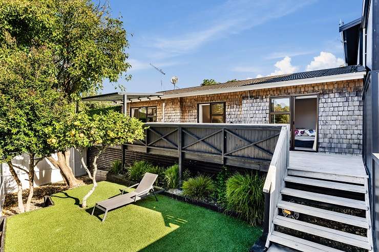 The newly renovated three-bedroom townhouse on Gowing Drive, in Meadowbank, attracted a flurry of last minute bids, eventually selling for <img.315m. Photo / Supplied