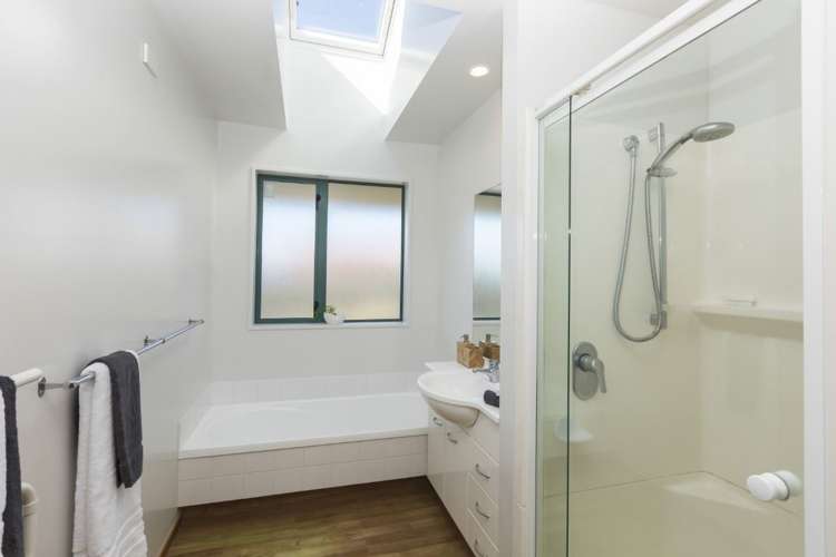 37 Beach Road North New Brighton_11