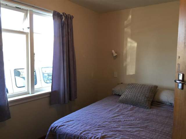 47 Cleghorn Street Redwoodtown_4