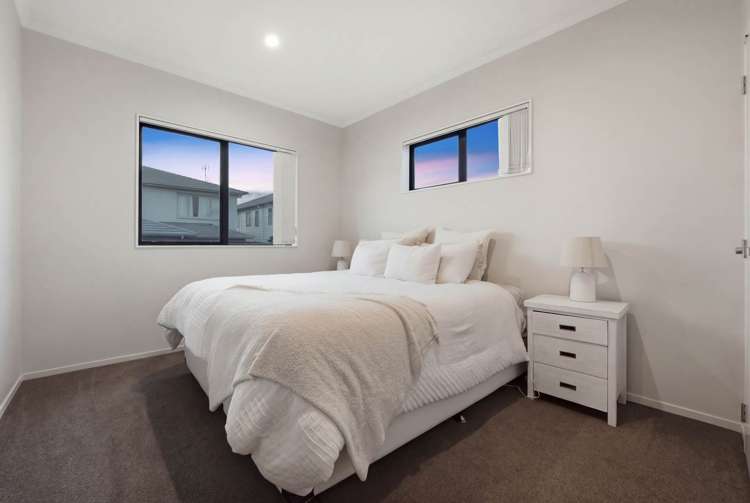 36 Koropa Road Flat Bush_23