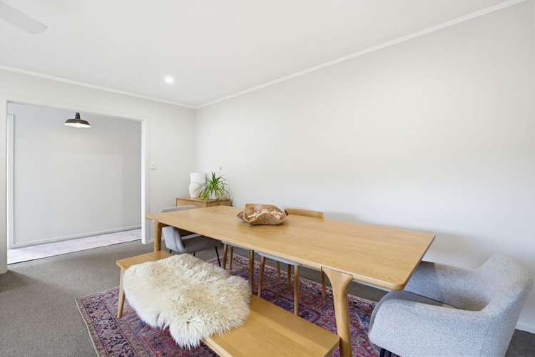 352 Main Sh25 Road Tairua_14