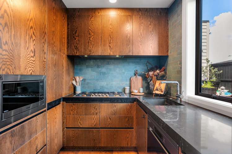 17 Greenbank Drive_5