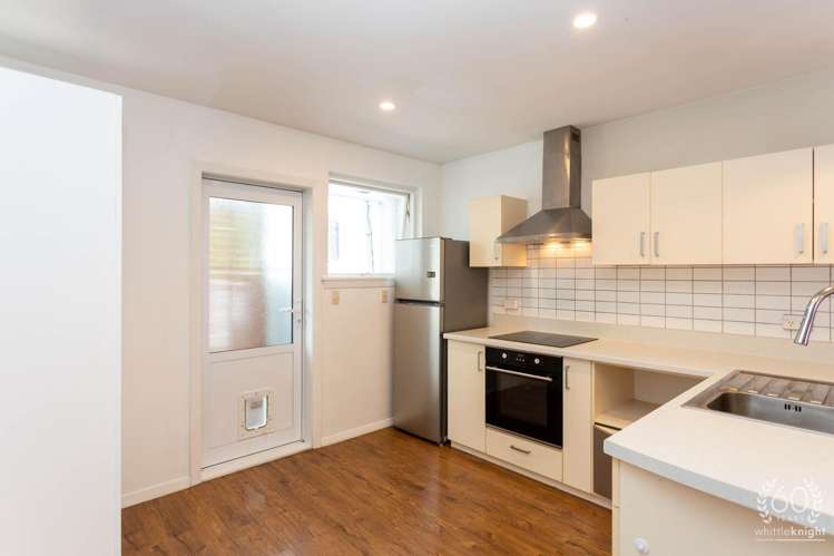2/38 Peer Street Upper Riccarton_6