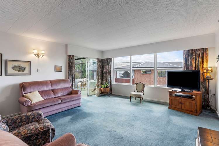 1/4 Elizabeth Place Mairangi Bay_8