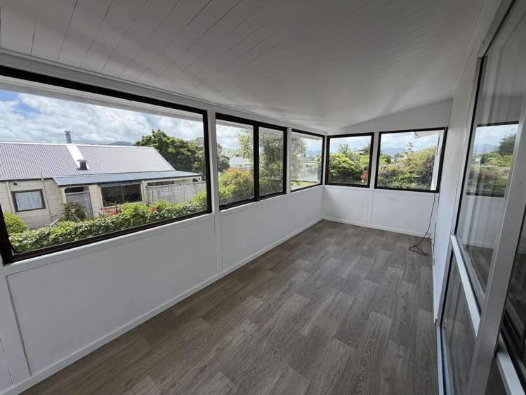 74 Catherine Crescent (Upstairs) Whitianga_5