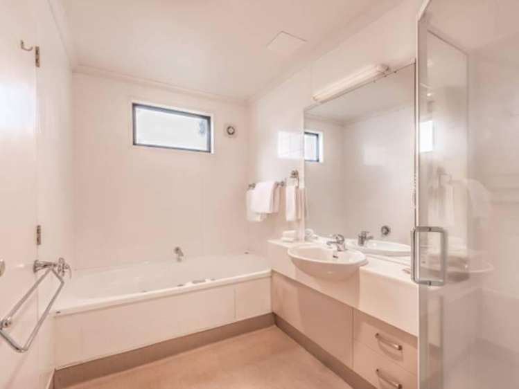 Address withheld Avenues_6