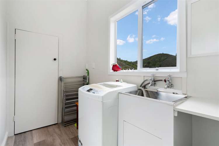 144 Moore Road Pipiwai_16