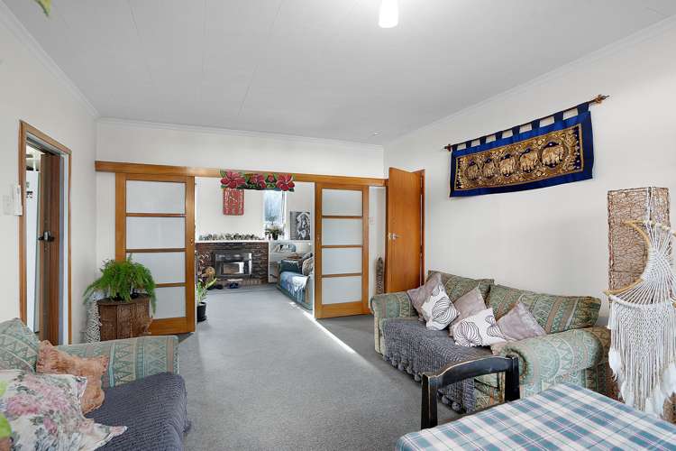 223 High Street North Carterton_7