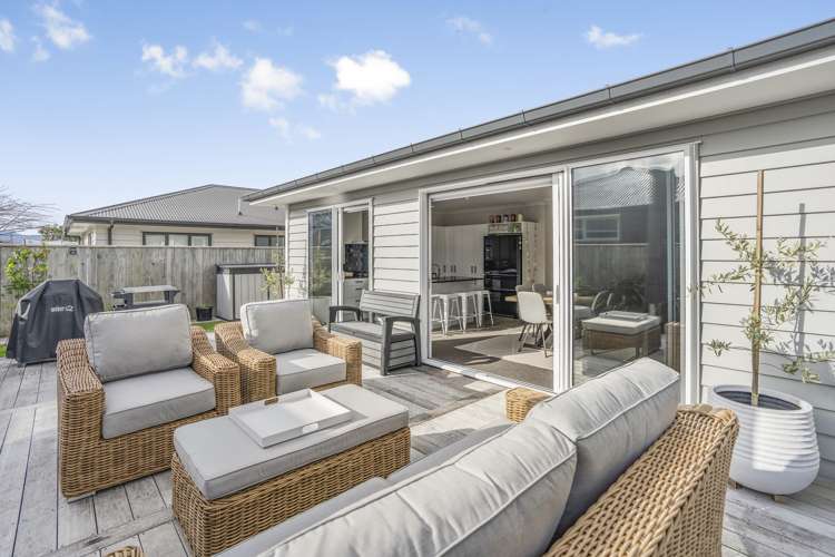 12 Poulson Grove Trentham_12