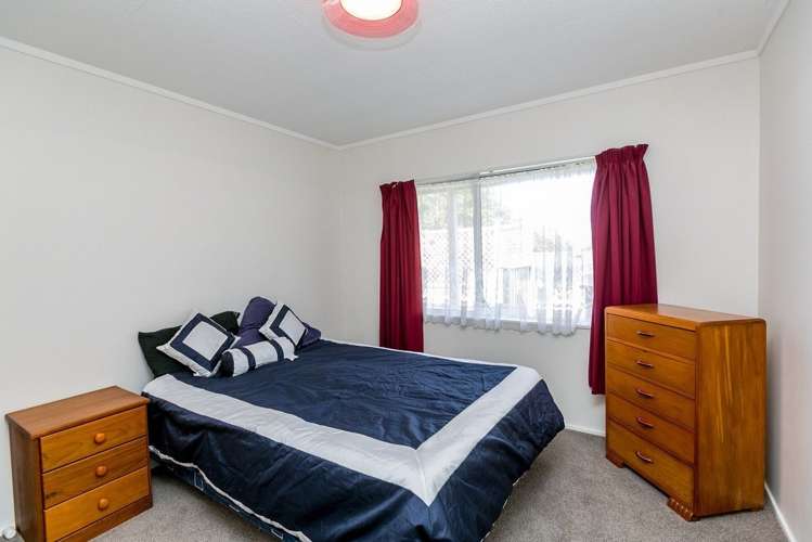 22 Herekawe Drive Spotswood_3