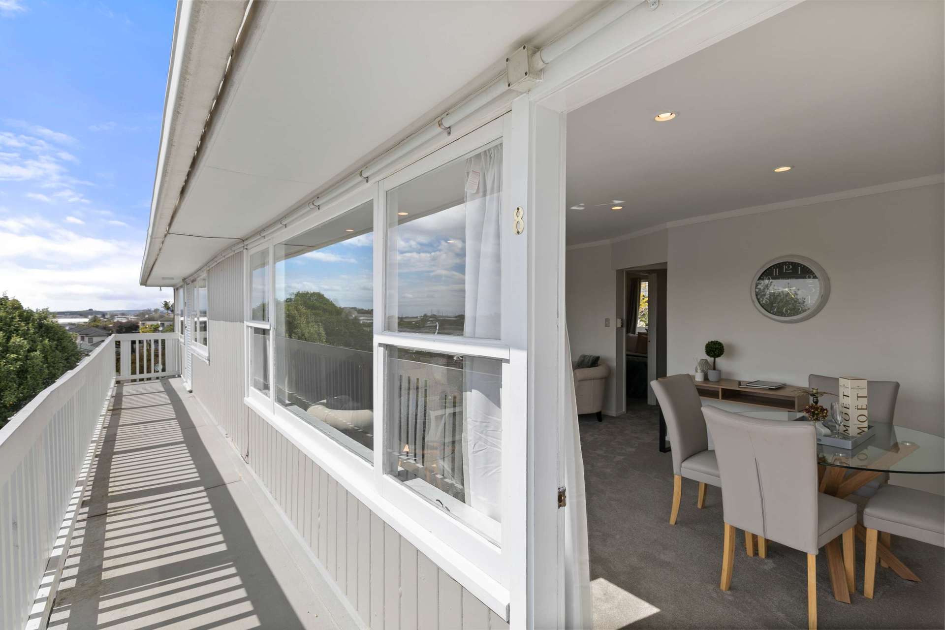 8/2A Ewenson Avenue One Tree Hill_0