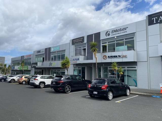 F1, 4  Antares Place Rosedale_1