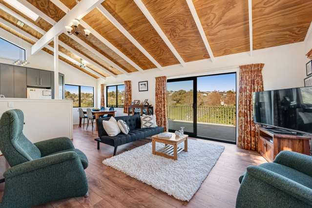 10 Oliver Twist Avenue Mellons Bay_4