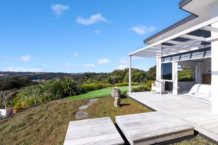 37 Brick Bay Drive Sandspit_18