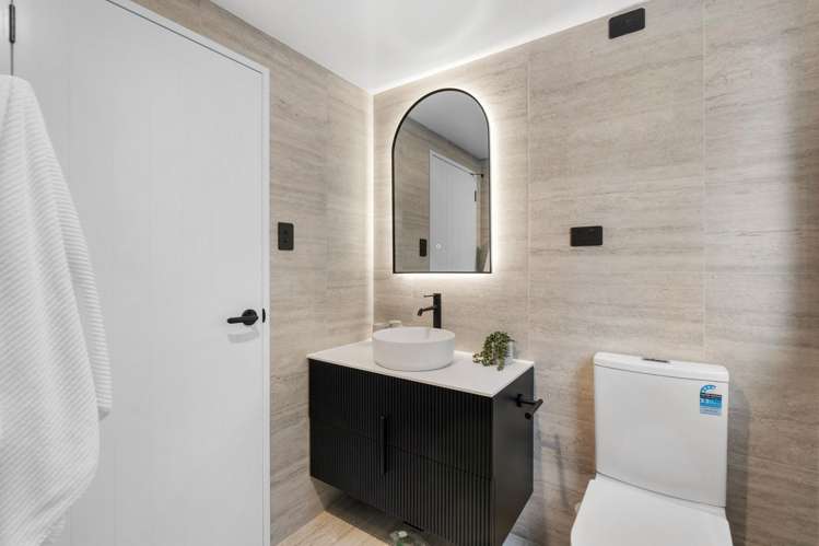 1-8/6C Kingsway Avenue Sandringham_13