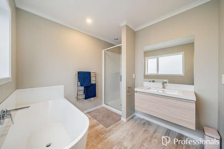 4D Carroll Grove Trentham_18