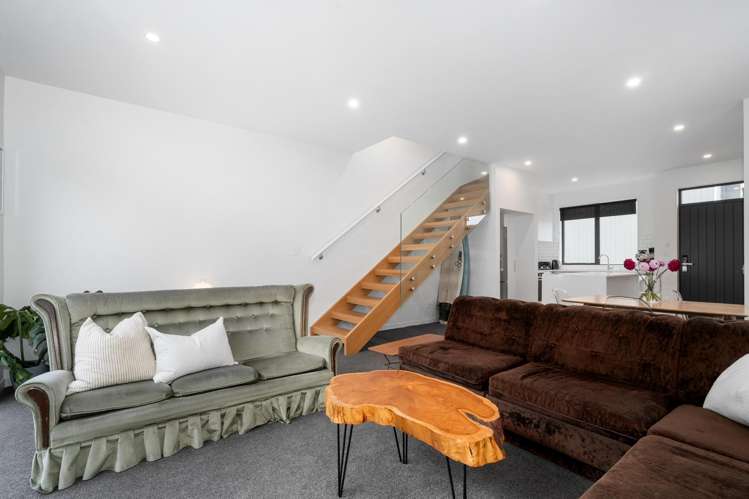 175C Sutherland Road Lyall Bay_9