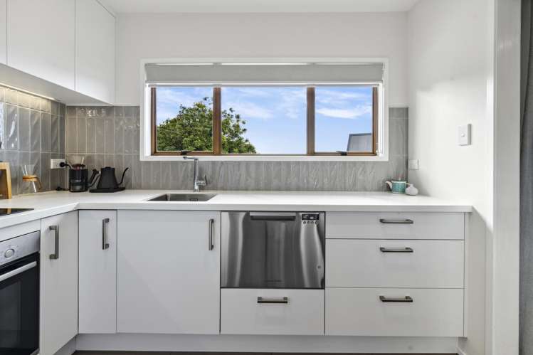 2/9 Feltwell Place Mangere Bridge_5