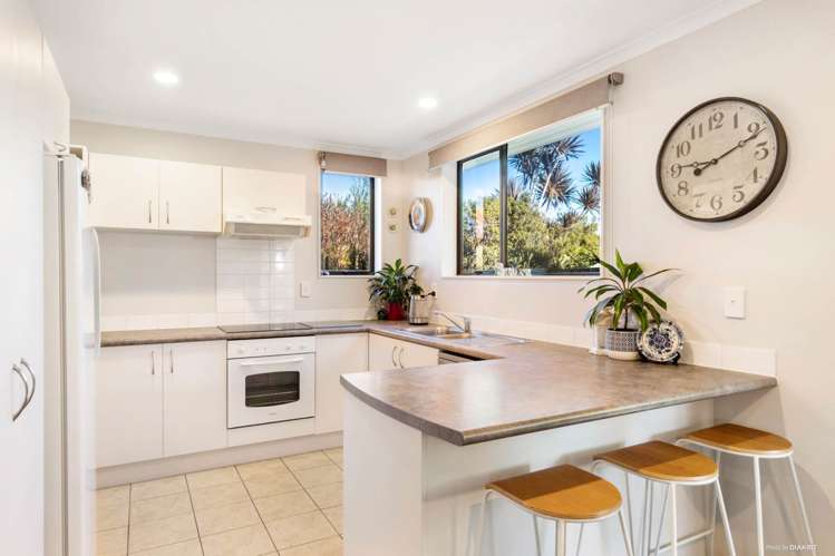 32 Magnolia Drive Waiuku_3