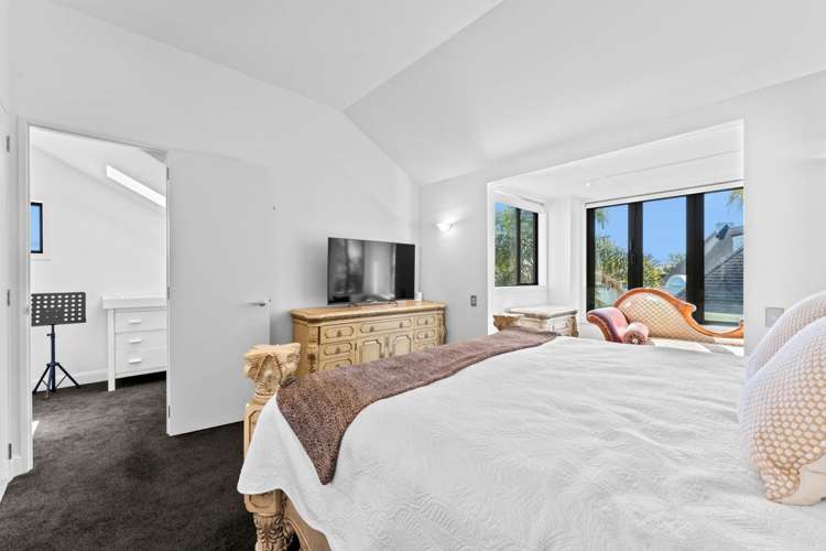 235 Bleakhouse Road Mellons Bay_21