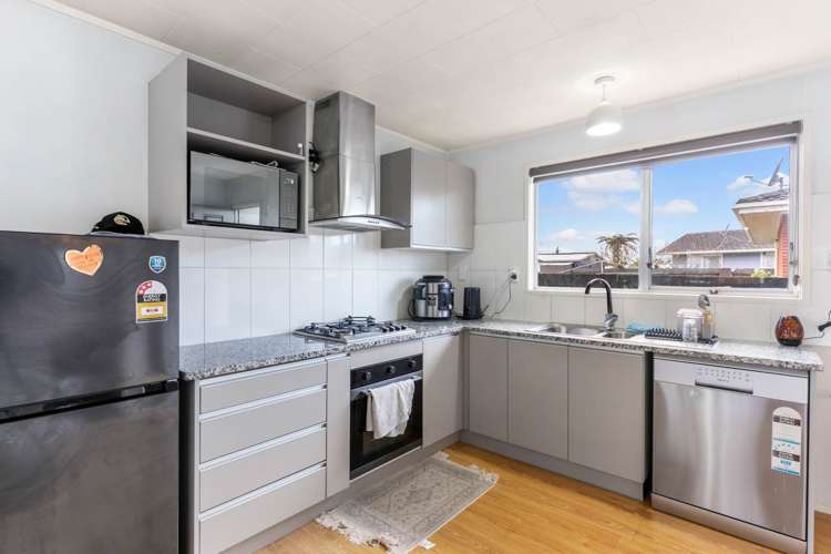 169 Mahia Road Wattle Downs_9