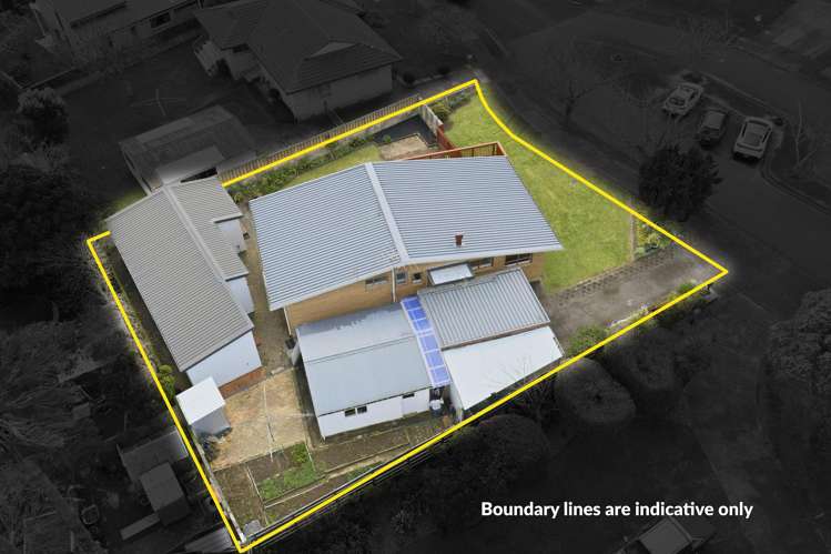 9 Claresholm Place Mangere Bridge_36