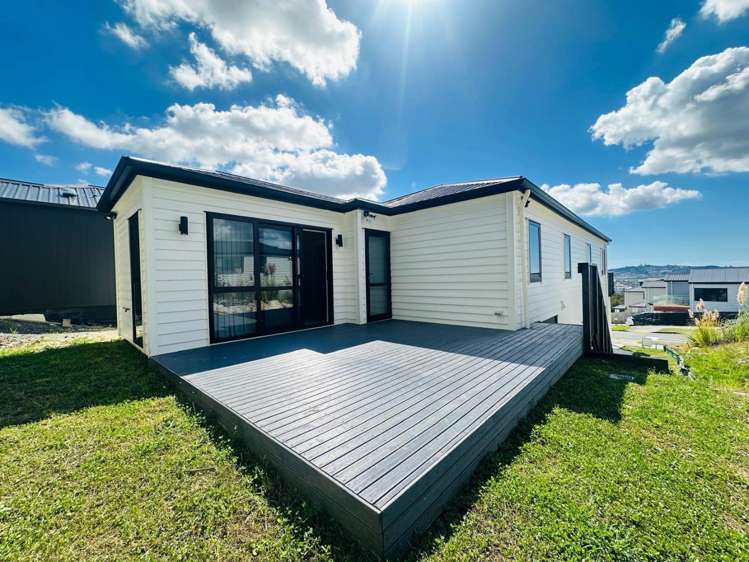 78 Joseph Street Flat Bush_2