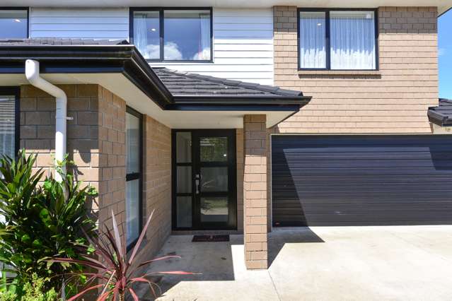 35 Cabourne Drive Glenview_3