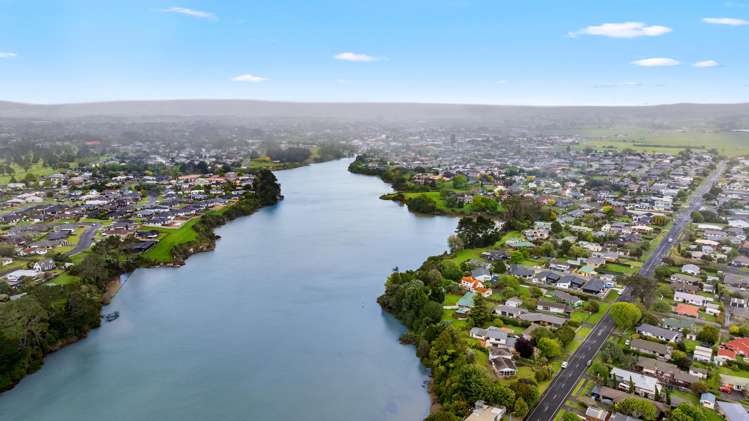 113 Sandspit Road Waiuku_44