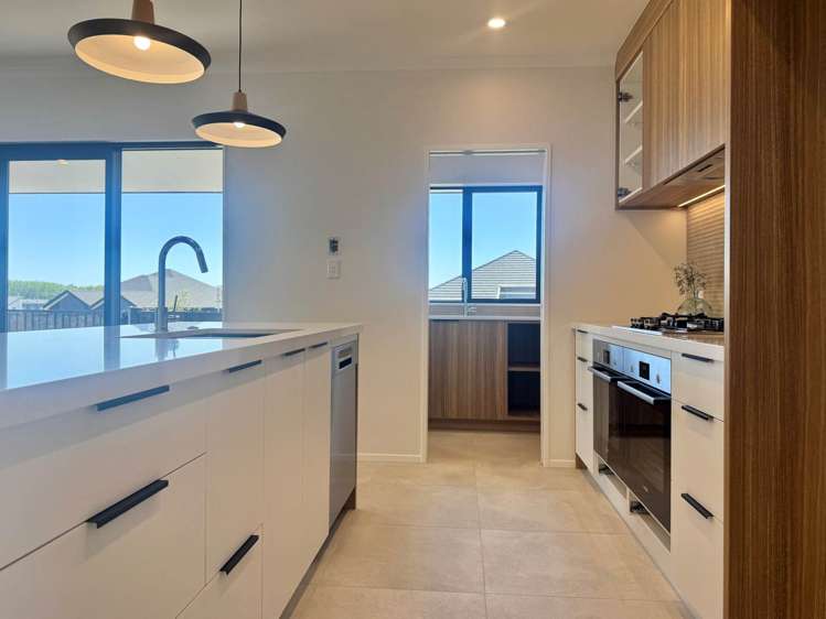 30 Tukutata Crescent Milldale_6