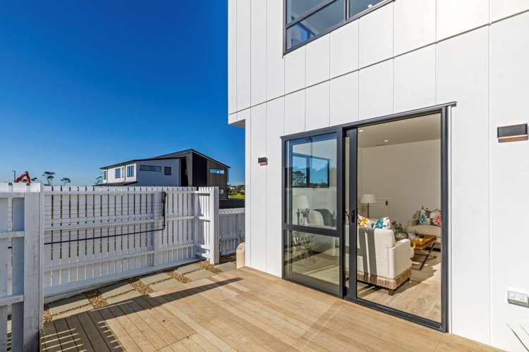 34 Bristol Freighter Road Hobsonville_22