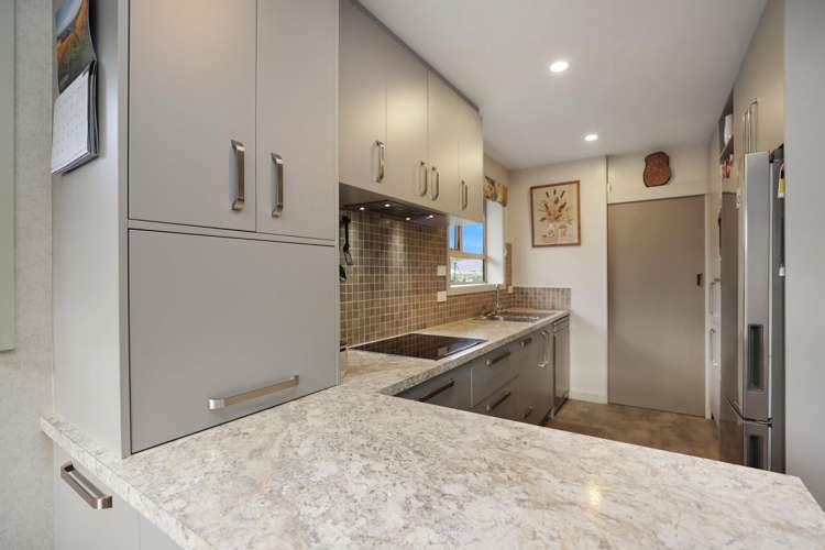 60 Alford Forest Road Allenton_9