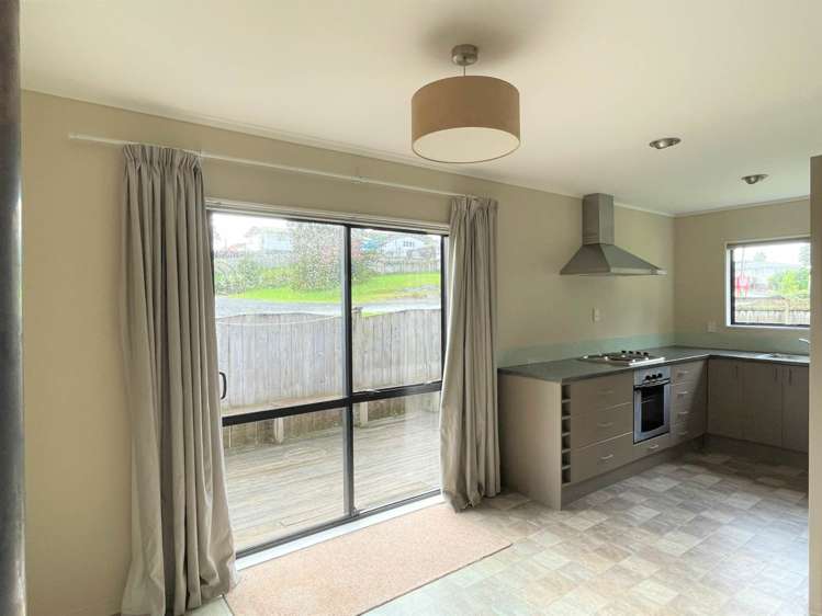 2/29 Glendale Road Glen Eden_5