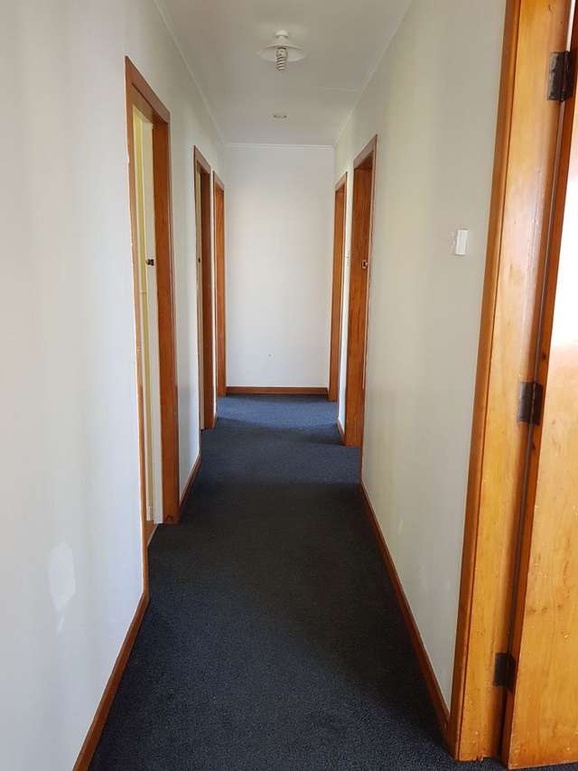 7 Brookes Terrace Waitara_2