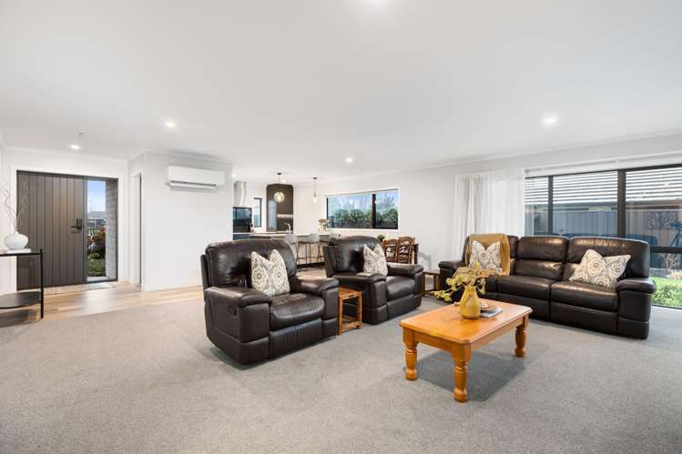 16 McCarthy Court_4