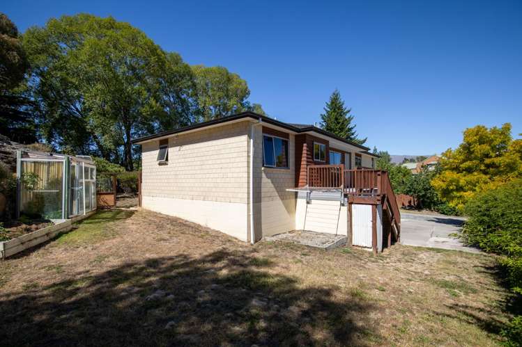 84 Aronui Road Alexandra_21