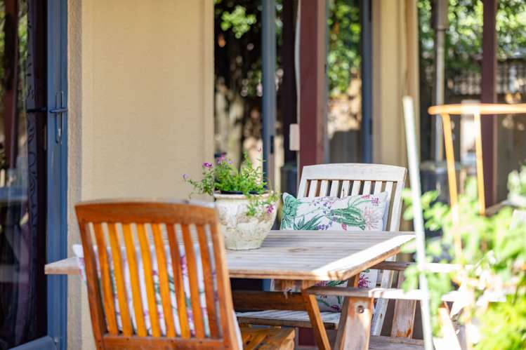 42 Ayrshire Drive Grandview Heights_32