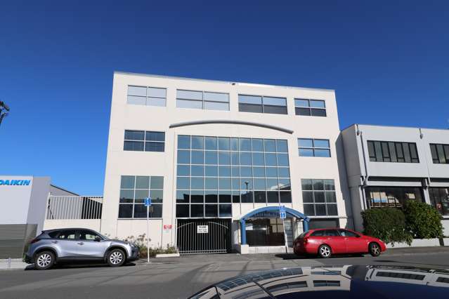 Central Hutt office options