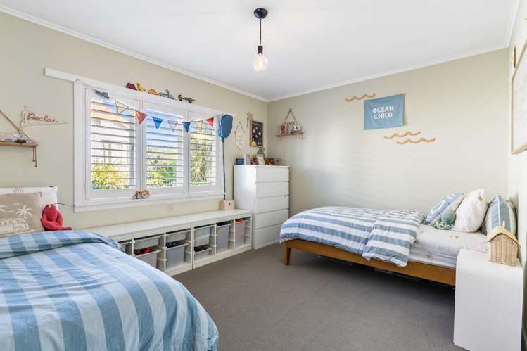 7 Kenmure Avenue Forrest Hill_11