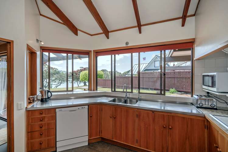 11 Brodie Lane Pauanui_17