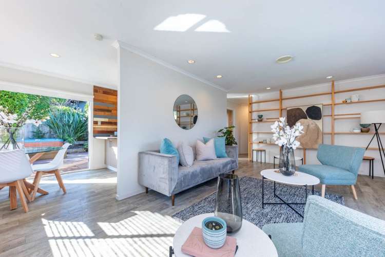 46 Onedin Place Titirangi_6