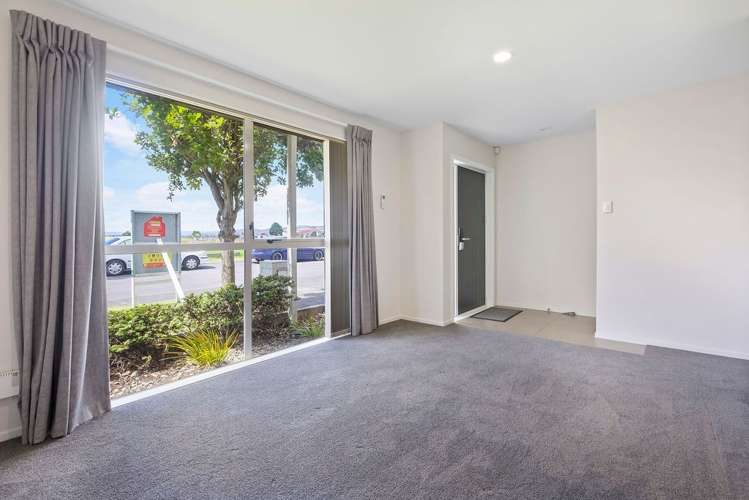 28 Zabeel Crescent Takanini_6