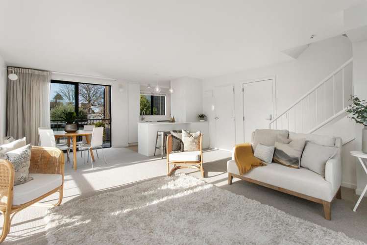 4/75 Andover Street_2
